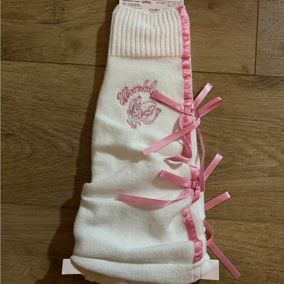New Pokemon Center Sylveon Leg Warmers - Picture 2 of 6
